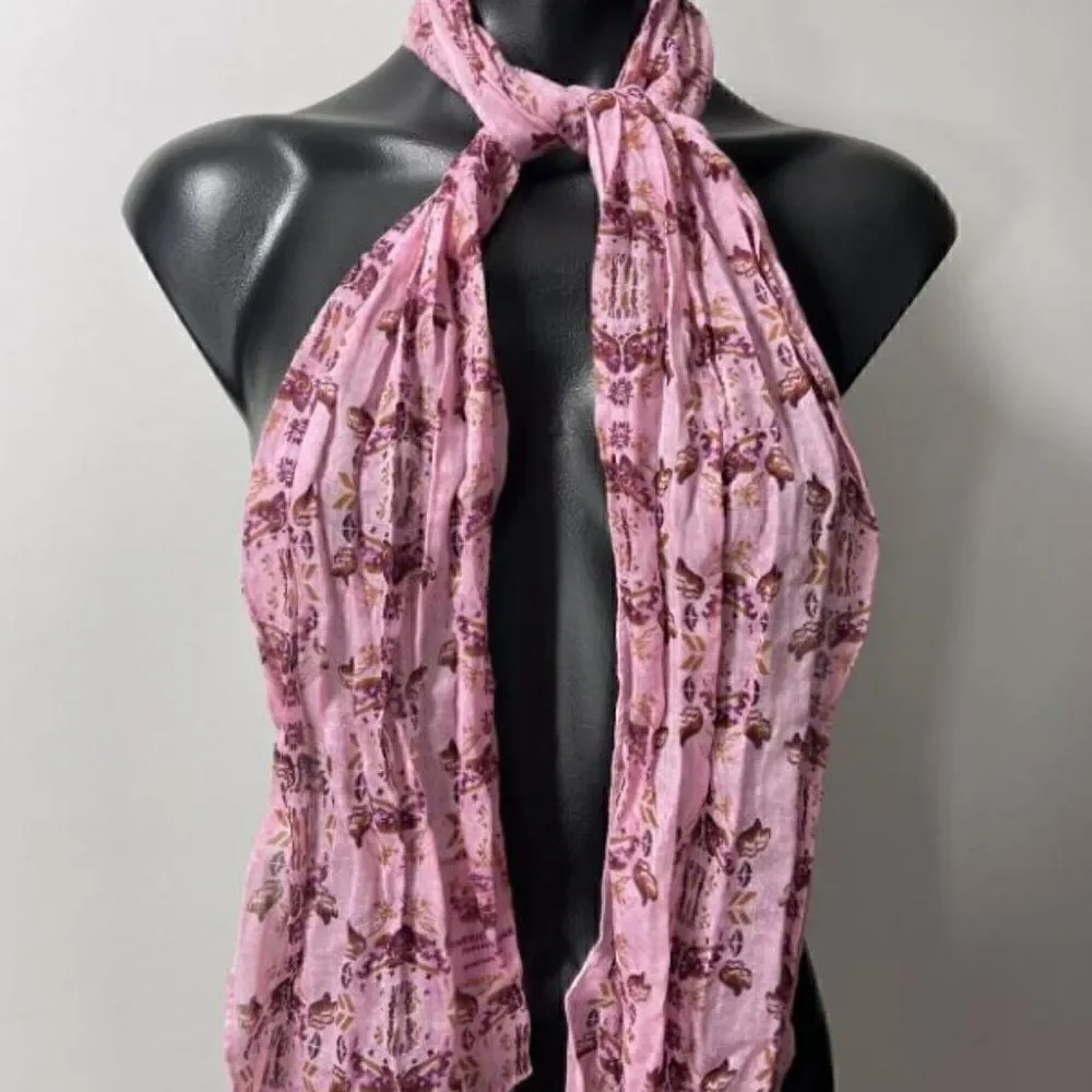Warriors in Pink Scarf POWERED BY FORD
